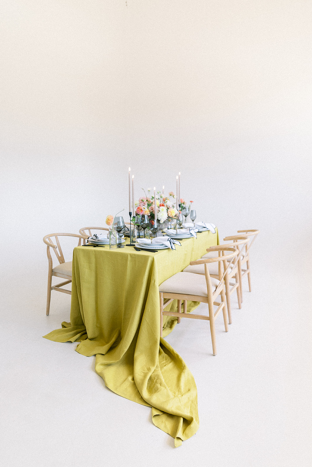 vibrant spring and summer color palette wedding tablescape shot at Realm Denver by Diana Coulter Photography with Nicole Silver Events